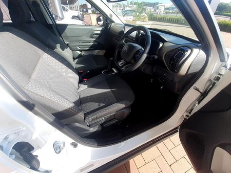 2026-Citroen-C3-12-Max-61kW_10