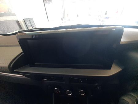 2026-Citroen-C3-12-Max-61kW_14