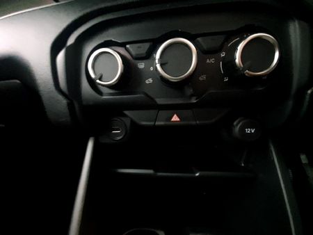 2026-Citroen-C3-12-Max-61kW_14