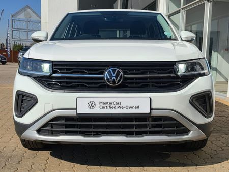 2025-Volkswagen-T-Cross-10-TSI_6