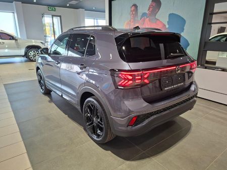 2026-Volkswagen-T-Cross-10-TSI-R-Line-Auto_2