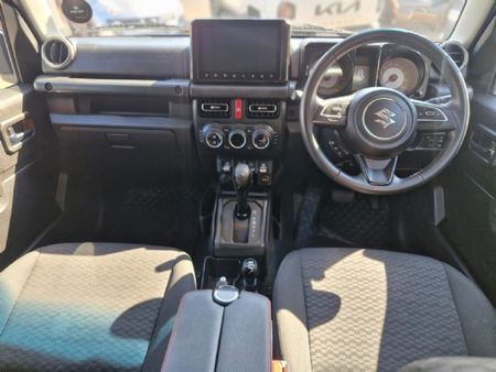 2024-Suzuki-Jimny-15-GLX-Auto_7