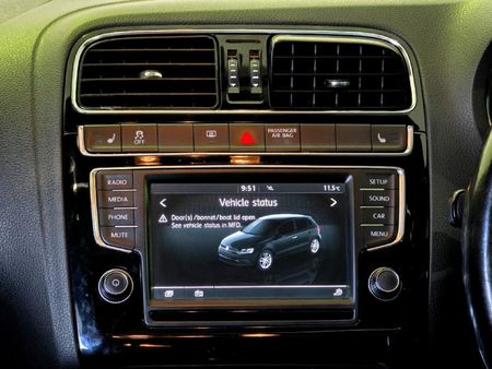 2015-Volkswagen-Polo-GTI-18-TSI-Auto_13