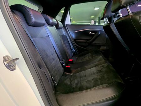 2015-Volkswagen-Polo-GTI-18-TSI-Auto_1
