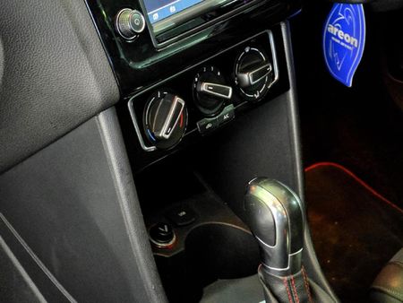 2015-Volkswagen-Polo-GTI-18-TSI-Auto_20