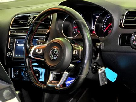 2015-Volkswagen-Polo-GTI-18-TSI-Auto_28