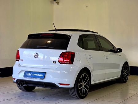 2015-Volkswagen-Polo-GTI-18-TSI-Auto_6