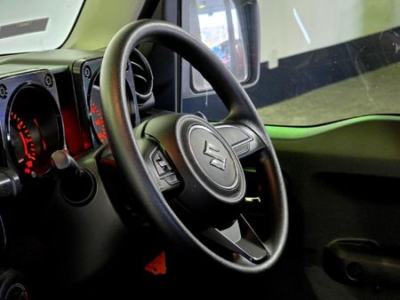 2022-Suzuki-Jimny-15-GL-Auto_20