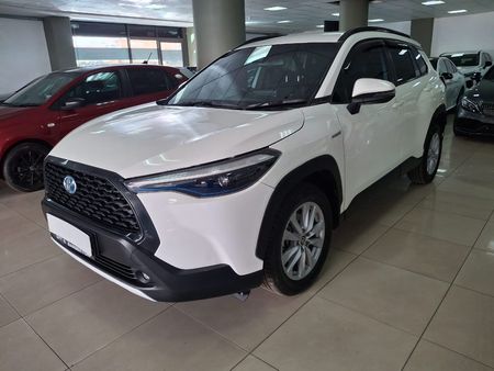 2025-Toyota-Corolla-Cross-18-XS-Hybrid_2