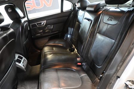 2010-Jaguar-XF-XFR-50-Supercharged-Sport-6-Speed-Shiftable-Auto_5