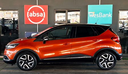2022-Renault-Captur-900T-Dynamique-66kW_3
