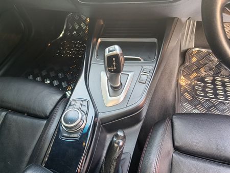 2018-BMW-1-Series-118i-5-dr-M-Sport-Auto_12