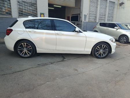 2018-BMW-1-Series-118i-5-dr-M-Sport-Auto_5