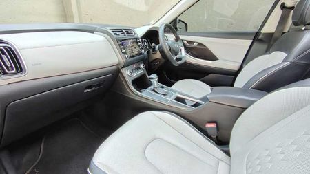 2022-Hyundai-Creta-Grand-20-Elite-Auto_10