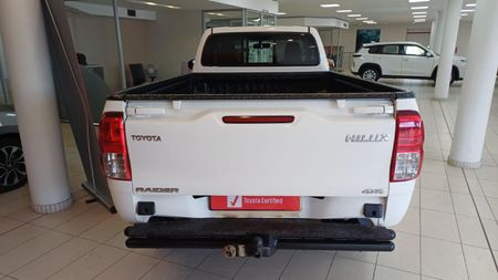 2023-Toyota-Hilux-24-GD-6-Raider-4x4-Single-Cab_4