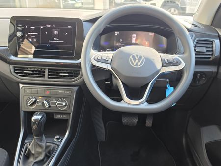 2025-Volkswagen-T-Cross-10-TSI-Auto_14