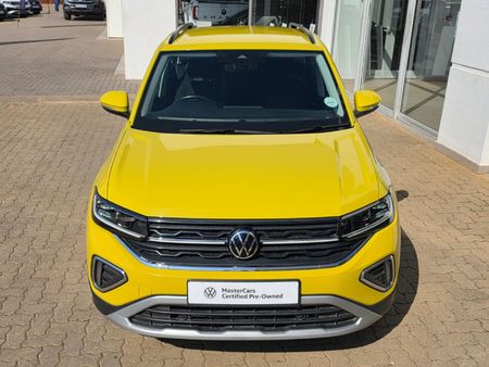 2025-Volkswagen-T-Cross-10-TSI-Life-Auto_6