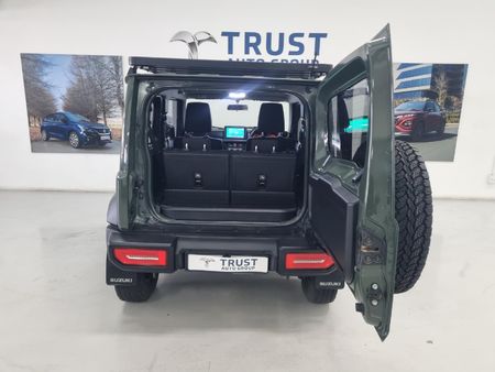 2021-Suzuki-Jimny-15-GLX-Auto_10