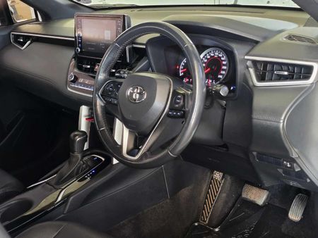 2022-Toyota-Corolla-Cross-18-XS_12