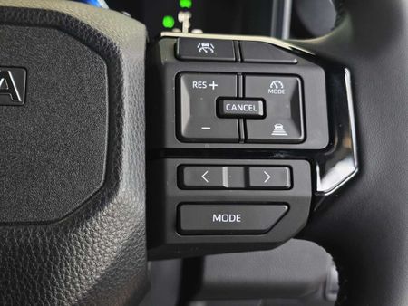 2026-Toyota-Land-Cruiser-FJ-27-VX-Auto_25