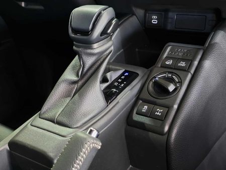 2026-Toyota-Land-Cruiser-FJ-27-VX-Auto_3