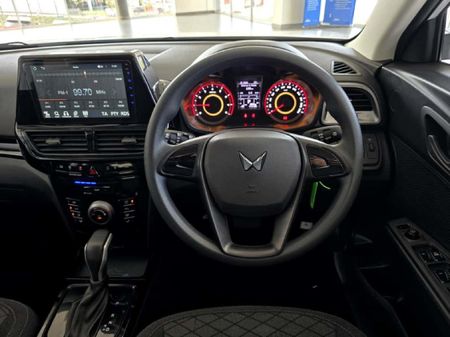 2026-Mahindra-XUV-3XO-12T-MX2-Auto_10