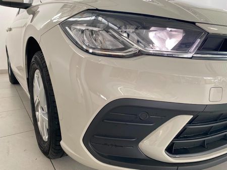 2026-Volkswagen-Polo-10-TSI_27