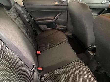 2026-Volkswagen-Polo-10-TSI_6