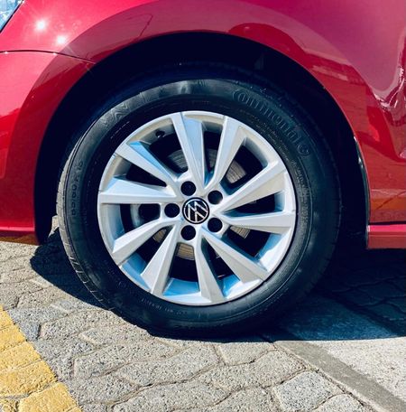 2025-Volkswagen-Polo-Vivo-14-Life_7