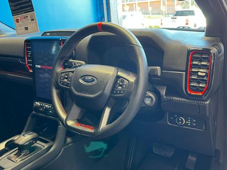 2026-Ford-Ranger-30-V6-Raptor-Auto-4x4-Double-Cab_15