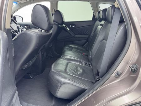 2010-Nissan-Murano-Auto_11