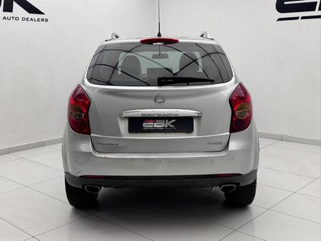 2013-SsangYong-Korando-2-20-CRD_4