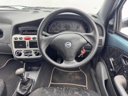 2007-Fiat-Palio-12-3-dr-Vibe_8