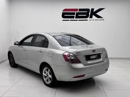 2013-Geely-Emgrand-EC7-18-Lux_3