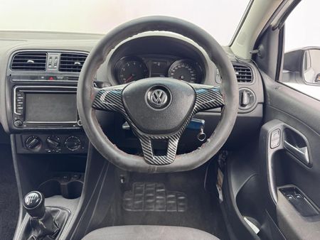 2017-Volkswagen-Polo-GP-12-TSI-Trendline-66kW_8