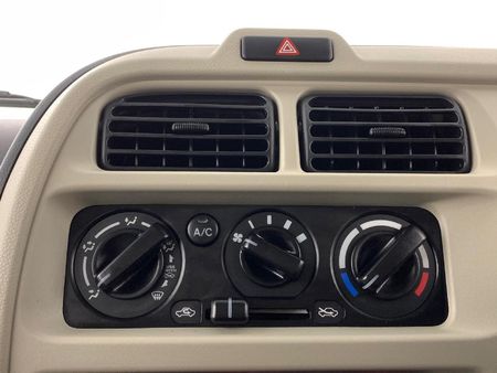 2025-Suzuki-Eeco-12-Panel-Van_8