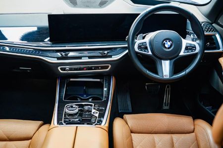 2025-BMW-X5-xDrive30d-M-Sport_14