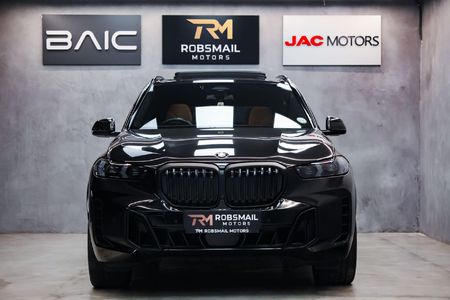 2025-BMW-X5-xDrive30d-M-Sport_1