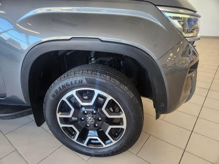 2024-Volkswagen-Amarok-30-TDI-V6-184kW-4Motion-Panamericana-Auto-Double_7