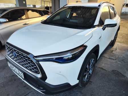 2023-Toyota-Corolla-Cross-18-XR-Hybrid_2