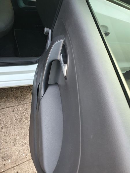 2020-Volkswagen-Polo-Vivo-14-Trendline-5-dr_9
