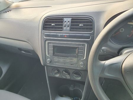 2020-Volkswagen-Polo-Vivo-14-Trendline-5-dr_10