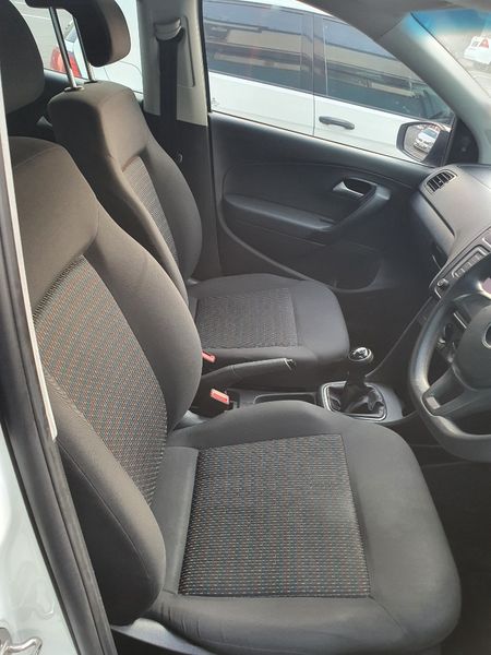 2020-Volkswagen-Polo-Vivo-14-Trendline-5-dr_16
