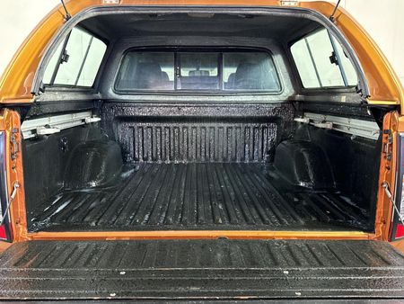 2017-Nissan-Navara-23D-LE-4x4-Auto-Double-Cab_13