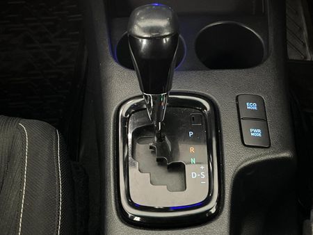2019-Toyota-Hilux-28-GD-6-Raider-4x4-Auto-Double-Cab_9