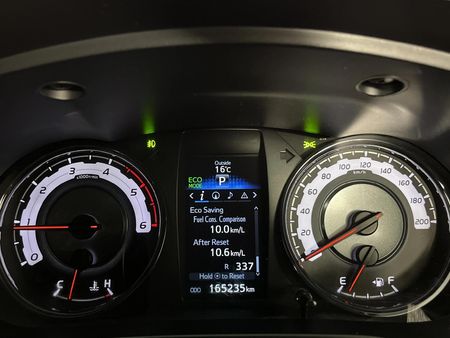 2019-Toyota-Hilux-28-GD-6-Raider-4x4-Auto-Double-Cab_2