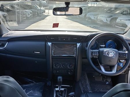 2026-Toyota-Fortuner-24-GD-6-4x4-Auto_4