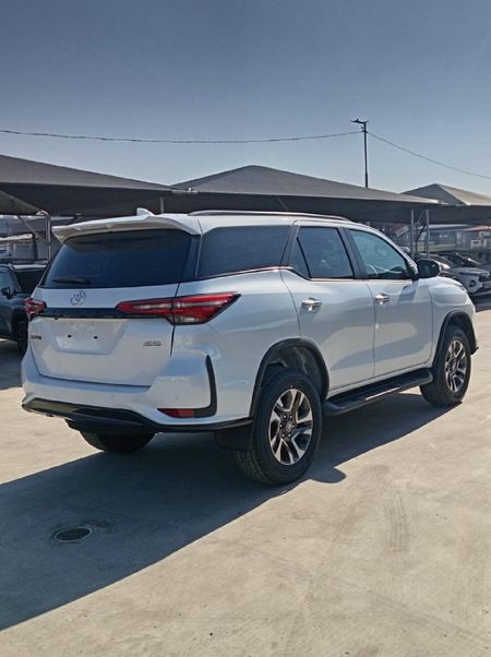 2026-Toyota-Fortuner-24-GD-6-4x4-Auto_7