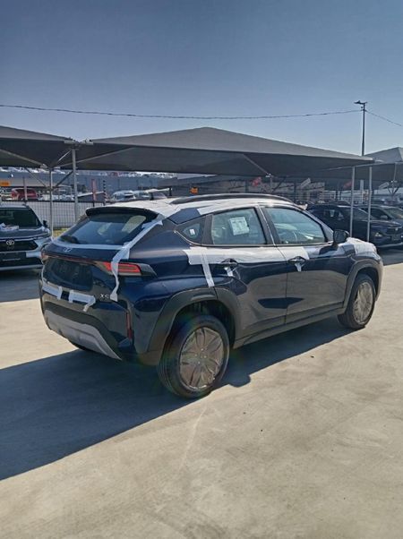2026-Toyota-Starlet-Cross-15XS_5