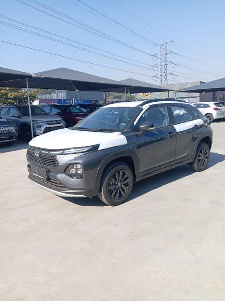 2026-Toyota-Starlet-Cross-15XS-Auto_1
